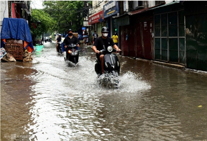 Nội đô Hà Nội còn gần 20 điểm ngập