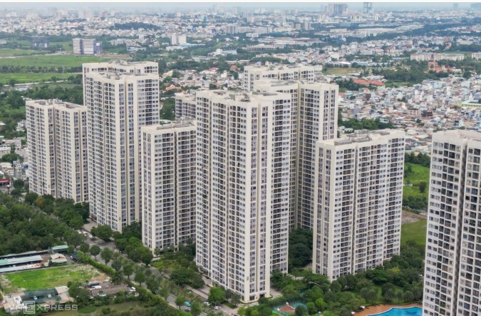 Doanh nghiệp địa ốc tăng lợi nhuận từ đâu khi bán nhà chậm?