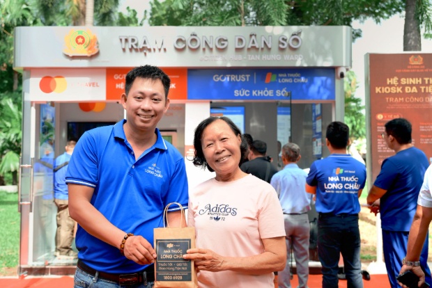 FPT Retail hai năm liên tiếp được Forbes Việt Nam vinh danh trong Top 50 Công ty niêm yết tốt nhất