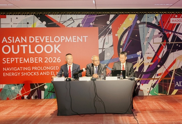 GDP 7,8%, lạm phát 4,3%: ADB nhìn thấy kinh tế Việt Nam vẫn “chạy khỏe”