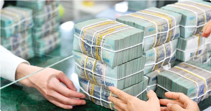 Lãi suất tăng, người vay BĐS bắt đầu “đuối sức”: Có người rao bán cùng lúc 4 tài sản