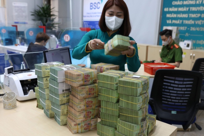 Hơn 407.000 tỷ đồng chờ DNNVV