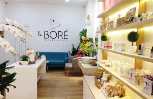 Nhiều dự án kinh doanh của nhà văn Gào đồng loạt ngừng hoạt động