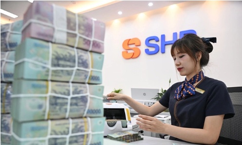 Lãi suất liên ngân hàng qua đêm giảm về sát 0% một năm