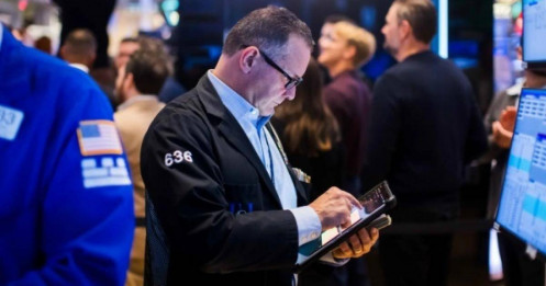 Dow Jones giảm gần 450 điểm, khép lại tháng 9 trong sắc đỏ