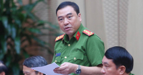 9 người bị khởi tố trong vụ án liên quan cựu Thứ trưởng Y tế Trần Văn Thuấn