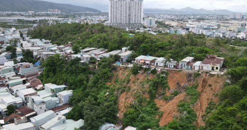 Gia Lai yêu cầu di dời hàng trăm người dân khỏi vùng nguy cơ sạt lở