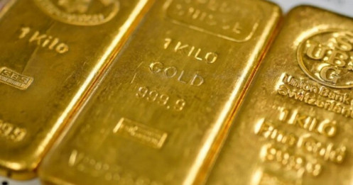 Vàng thế giới tăng gần 1%