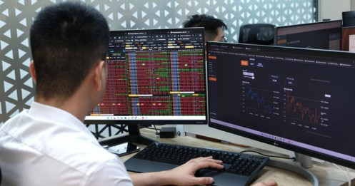 VGI, CTR nổi sóng tăng trưởng