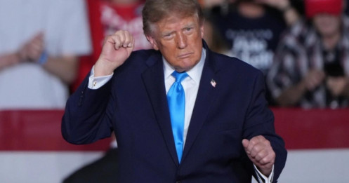 Nỗi bất bình với tuyên bố 'để Iran xóa sổ Los Angeles, San Diego' của ông Trump
