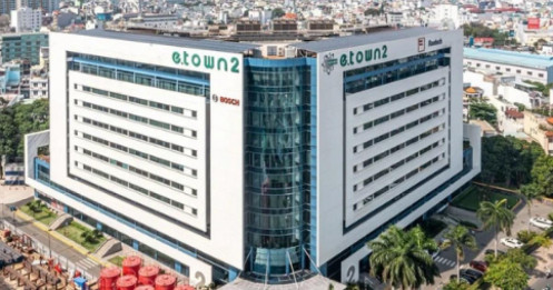 "Gã khổng lồ" 200 năm tuổi đứng sau THACO, REE và Starbucks Việt Nam