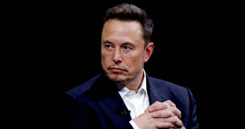 SpaceX 'chi 8 tỷ USD, sắp trở thành nhà mạng di động'