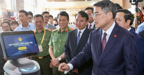 Thủ tướng: Hưng Yên cần quyết tâm lên thành phố trước năm 2030