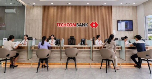 Techcombank tăng vốn "khủng": Mở rộng dư địa tăng trưởng