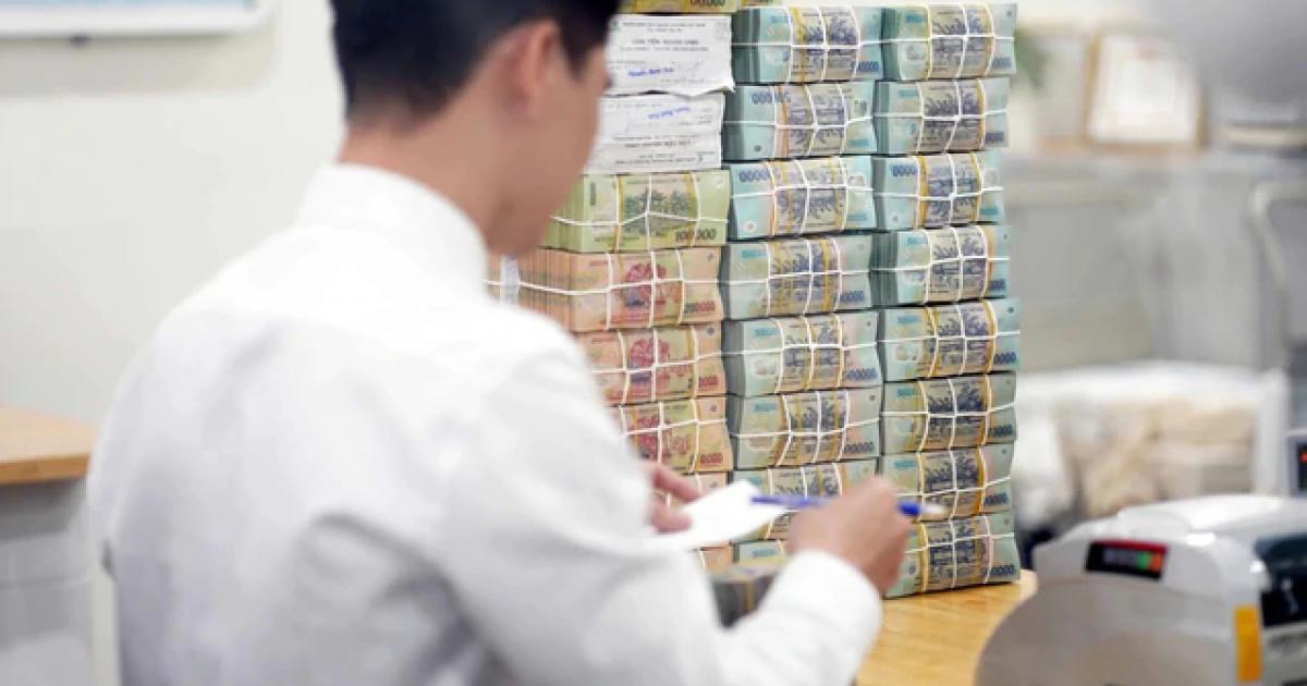 Lãi suất thả nổi lên 15%, người mua nhà lo sốt vó