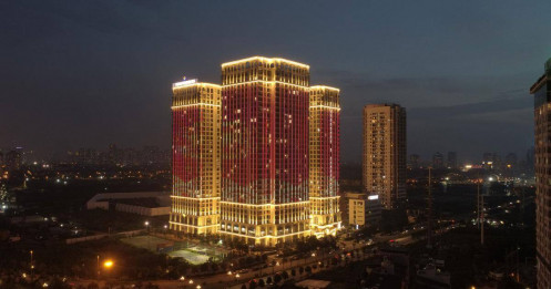 "Sức nóng" tại Sunshine Riverside Phú Thượng: Khi hai đơn vị vận hành cùng xuất hiện tại sảnh tòa nhà