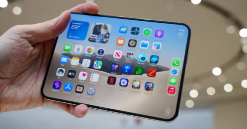 Cơn sốt iPhone Duo: Hết sạch trong vài phút, giá bán lại bị đẩy lên hơn 130 triệu đồng
