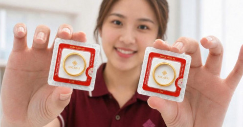 5 tiệm vàng lớn đồng loạt siết quy định thanh toán