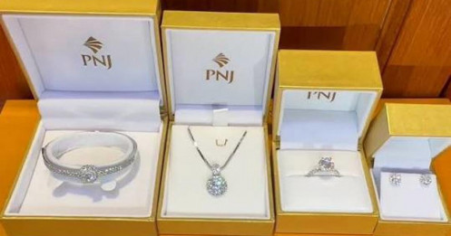 PNJ tiếp tục điều chỉnh chính sách thu đổi để xử lý tồn kho kim cương lớn
