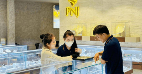 Chủ tịch PNJ hé lộ góc khuất bán cổ phiếu