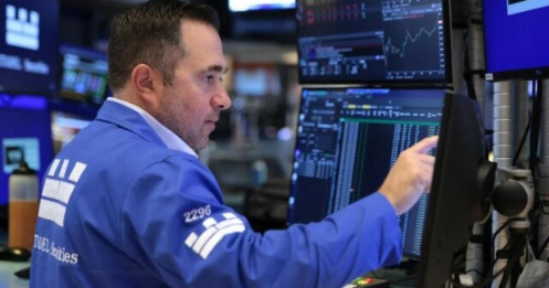Bán tháo lan rộng, Dow Jones mất hơn 650 điểm