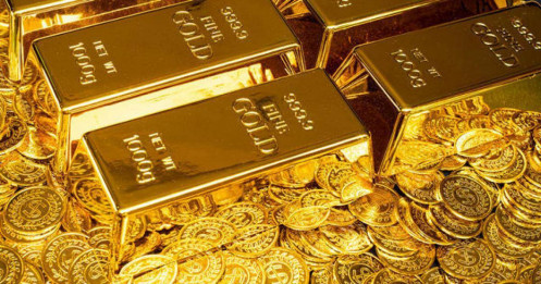 Vàng tiến sát mốc 4.000 USD/OZ: người dân Trung Quốc tranh thủ mua khi giá giảm