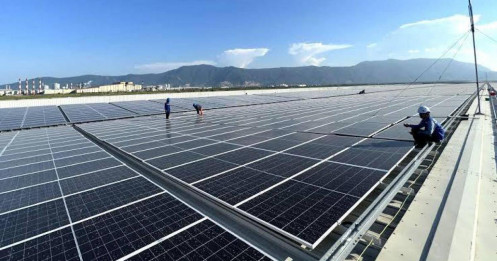 Tỷ phú Phạm Nhật Vượng kích hoạt hệ thống điện sạch 39 triệu kWh/năm