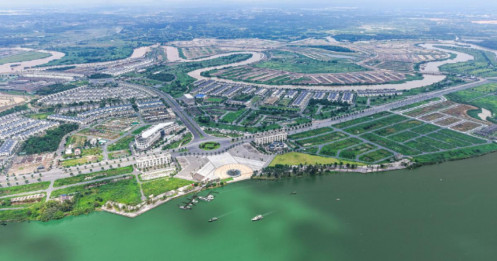 Hơn 4.000 người đổ về Aqua City, chuyện gì đang xảy ra với Novaland?