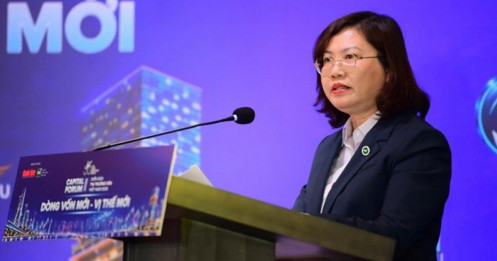 Chủ tịch UBCKNN Vũ Thị Chân Phương: "Doanh nghiệp là yếu tố then chốt thu hút dòng vốn mới"