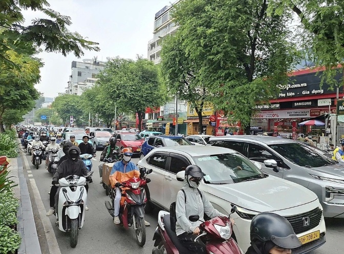 Hai đường trung tâm TP HCM chuyển một chiều từ 10/10 để làm metro