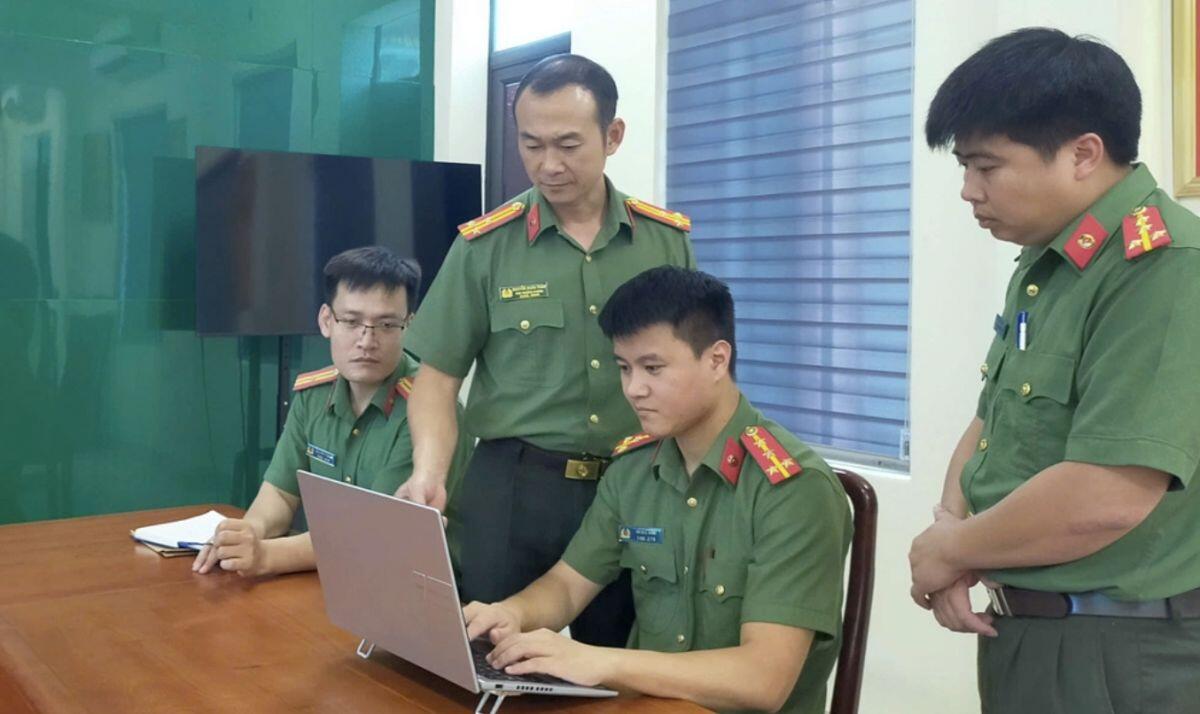 Hàng loạt người bị đe doạ, tống tiền bằng clip nhạy cảm cắt ghép