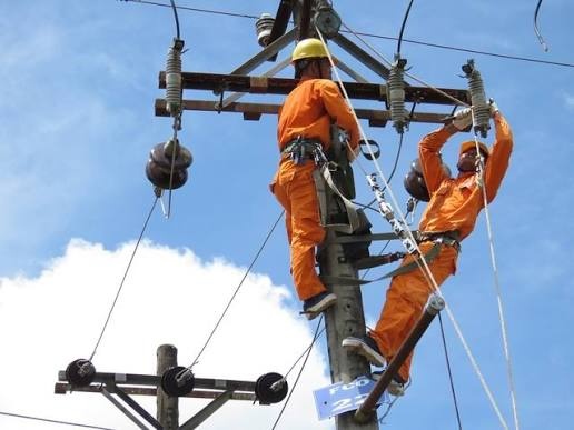 Nhu cầu điện tăng 10%, nguồn có theo kịp?