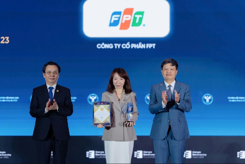 FPT được vinh danh tại Thương hiệu Mạnh Việt Nam 2026