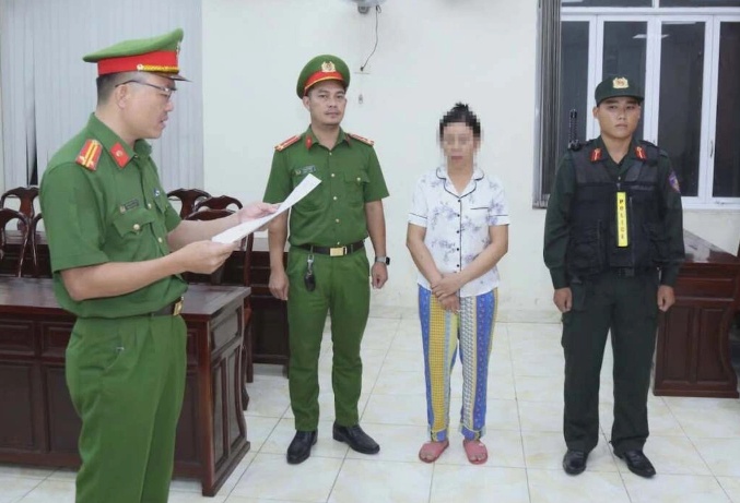 Chủ trang trại 2.300 con heo dùng chất cấm tạo nạc bị khởi tố