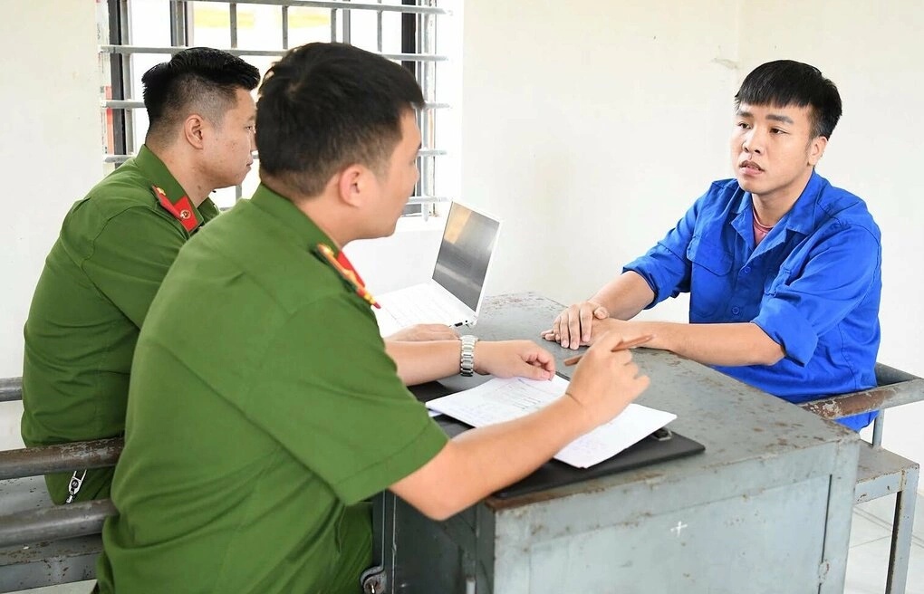 Bảy người Việt "rửa tiền" hàng nghìn tỷ đồng cho nhóm lừa đảo qua mạng