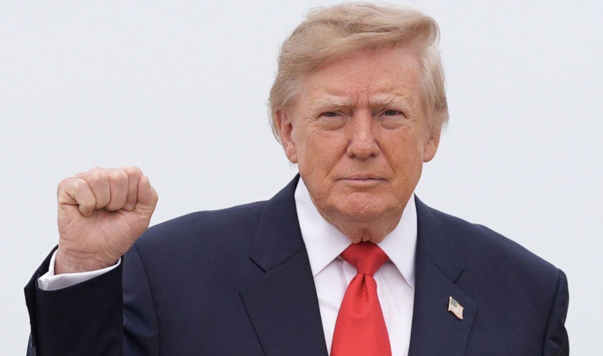 Ông Trump để ngỏ khả năng Mỹ tham gia tấn công Houthi