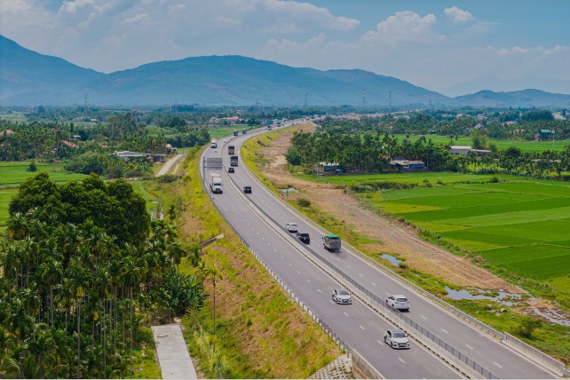 Đèo Cả (HHV) ước doanh thu 9 tháng đạt gần 3.000 tỷ đồng