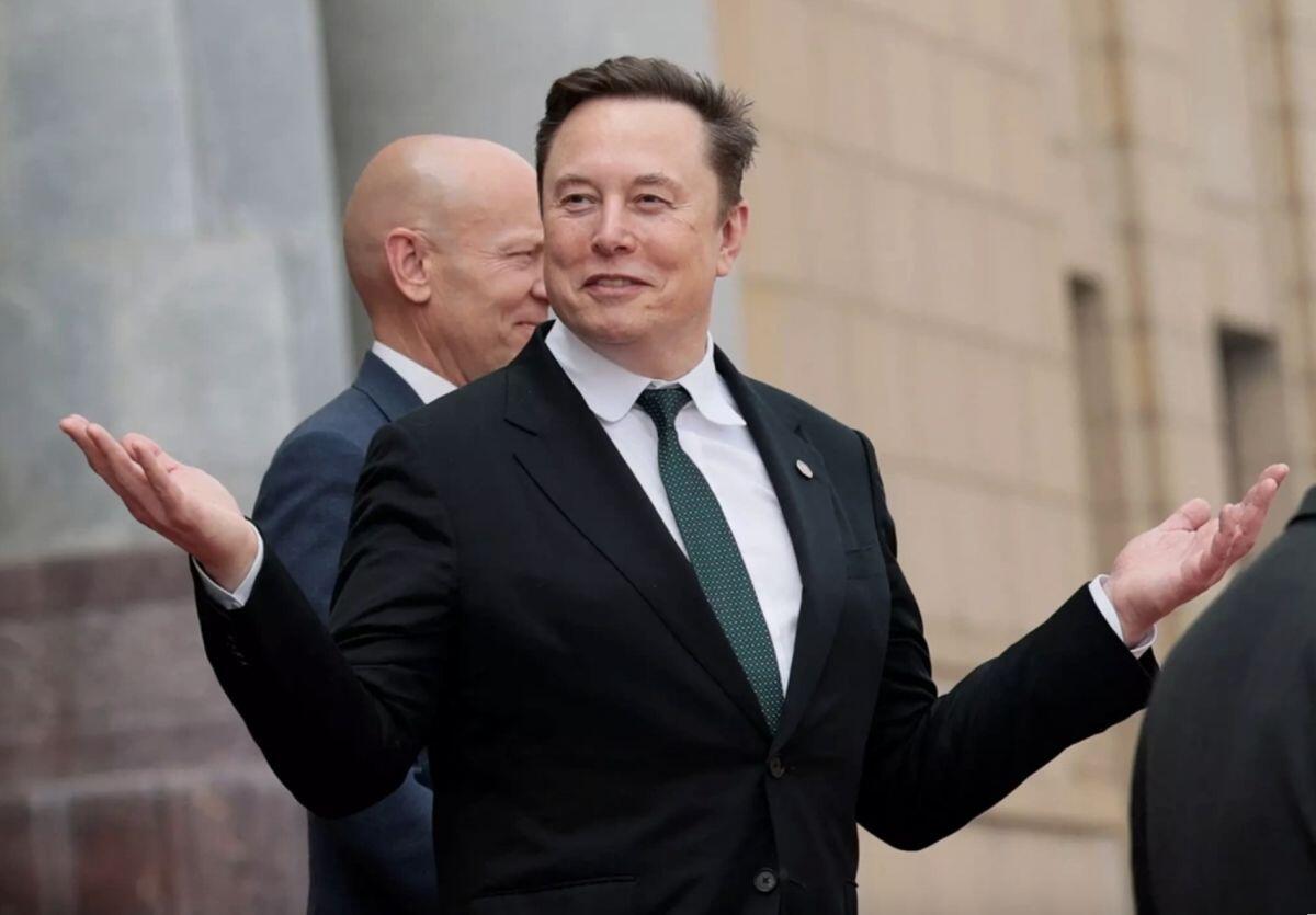 Elon Musk nói tặng cổ phiếu SpaceX cho 'mọi trẻ em Mỹ'