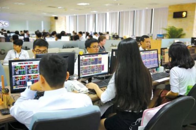 Lộ diện loạt doanh nghiệp lãi nghìn tỷ sau 9 tháng