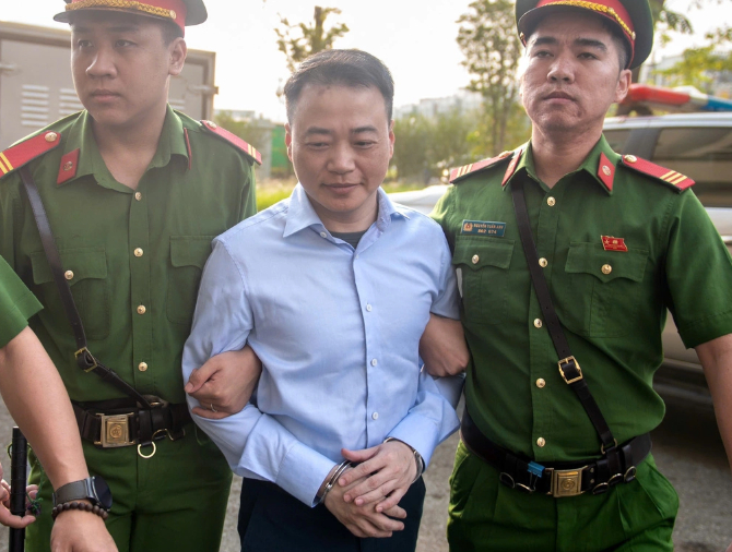 'Siêu lừa' Mr Pips bắt đầu bị xét xử trong phiên tòa 15 ngày