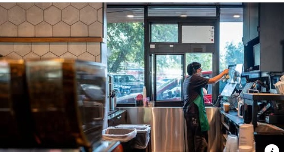 Bà chủ King Coffee hé lộ bước đi mới với Starbucks?