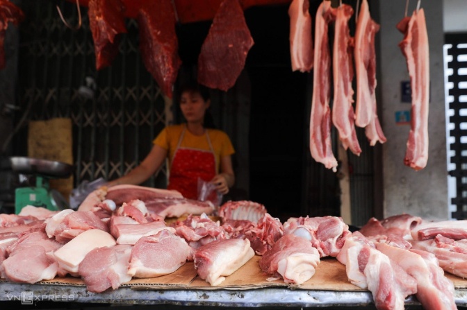 Thịt heo Việt đắt hơn hàng nhập khẩu