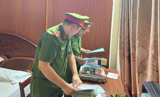 'Mượn danh' để tác động quan chức, giúp doanh nghiệp hưởng lợi 15,6 tỷ đồng