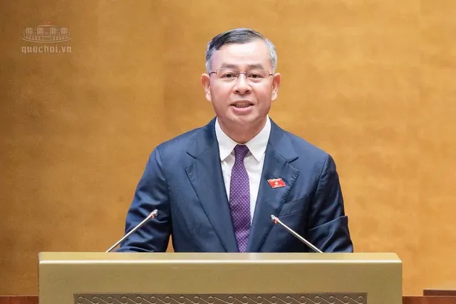 HNX sắp "chia tay" hàng trăm cổ phiếu