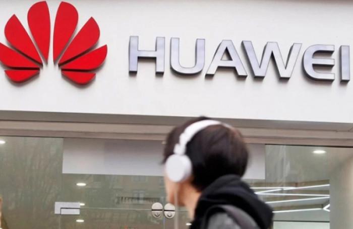 Huawei cắt giảm sản lượng điện thoại vì lệnh cấm của Mỹ