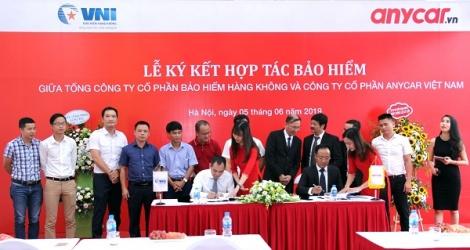 VNI ký hợp tác bảo hiểm với Anycar