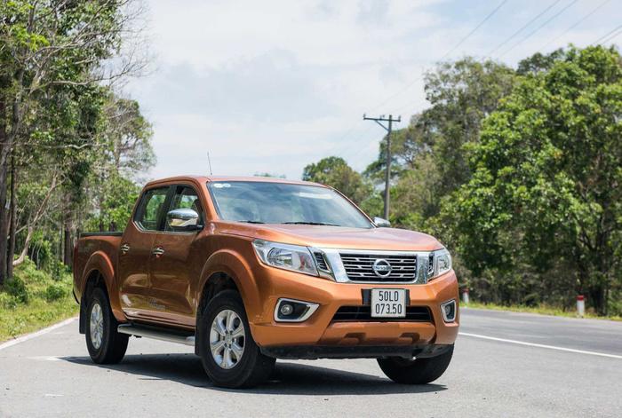 Bảng giá xe Nissan Việt Nam tháng 6/2019: Đại lý giảm giá Nissan Terra 100 triệu đồng
