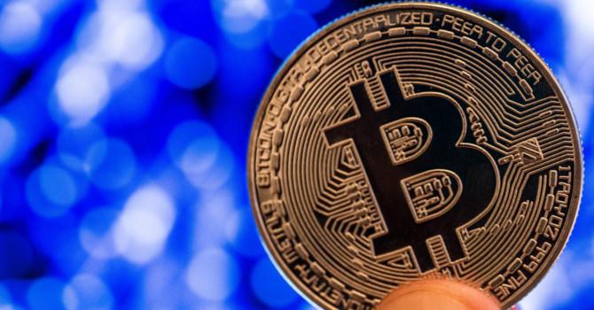 Bitcoin được dự đoán vượt mốc 10.000 USD