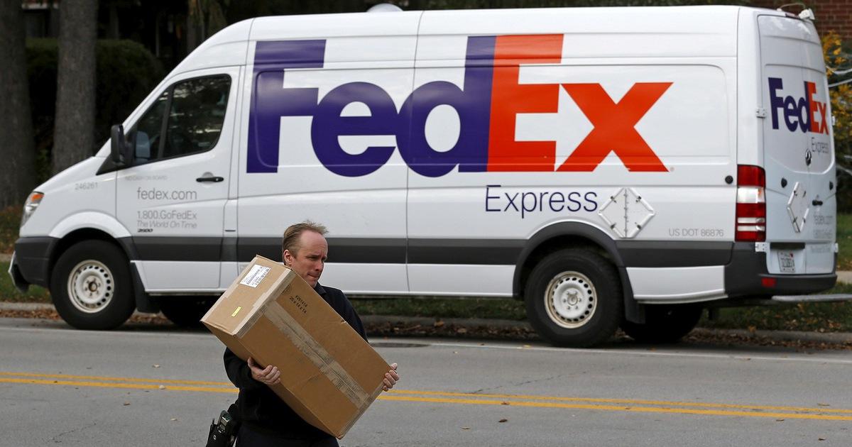 FedEx xin lỗi vì 'lại không giao được hàng' của Huawei