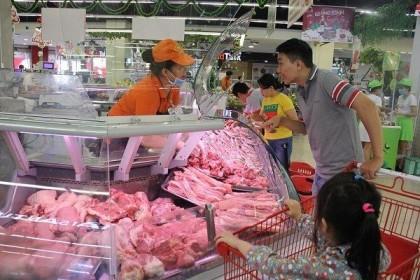 Việt Nam có thể thiếu hụt tới 500 ngàn tấn thịt heo